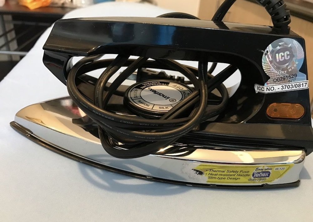 Фото Breeze Residences Roxas Boulevard Manila