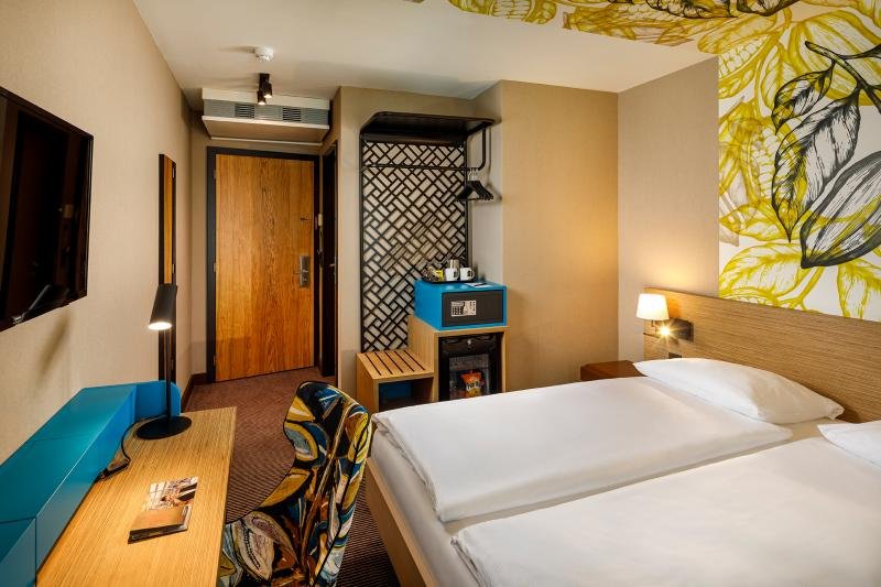 Фото Zurich Swiss Chocolate by Fassbind