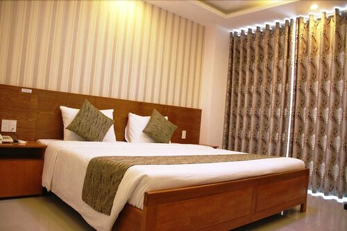 Гостиница Modern Sky Hotel в Нячанге