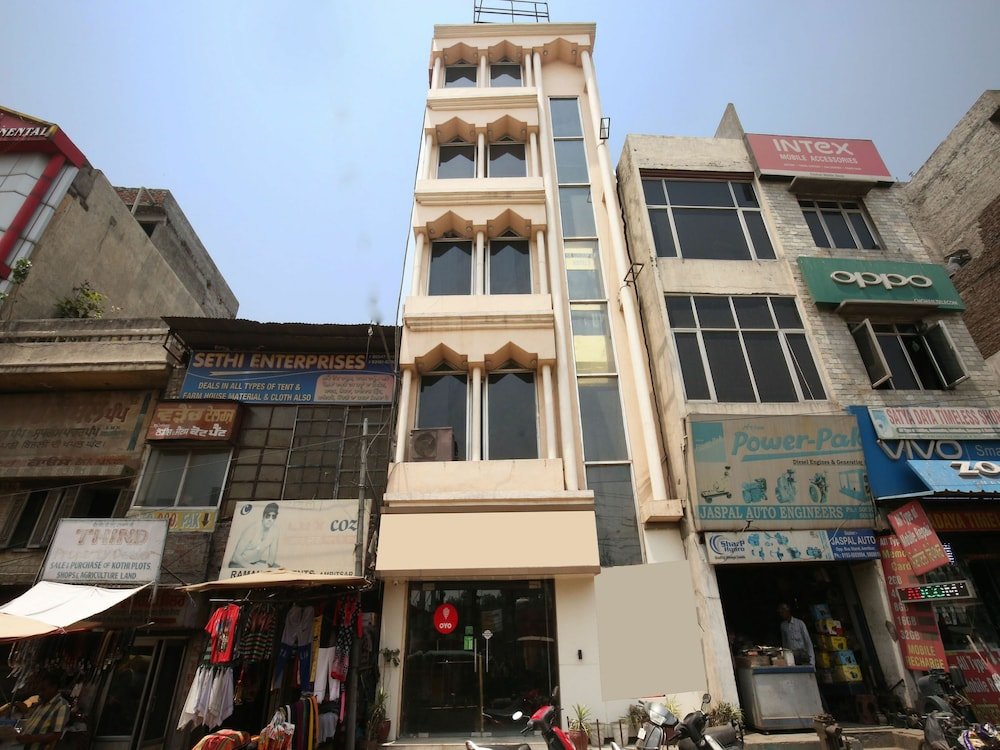 Фото отеля 2