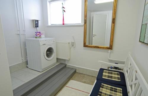 Фото 99474858414