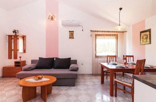 Апартаменты Beautiful Home in Krusevo With Wifi and 1 Bedrooms