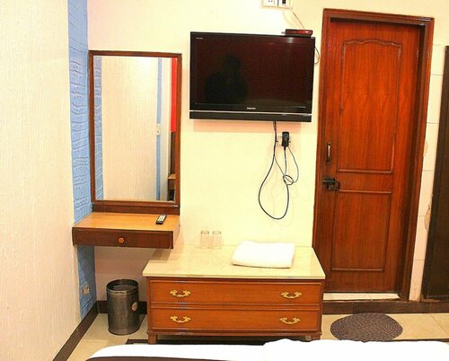 Гостиница Hotel Shree Radhe Krishan в Дели