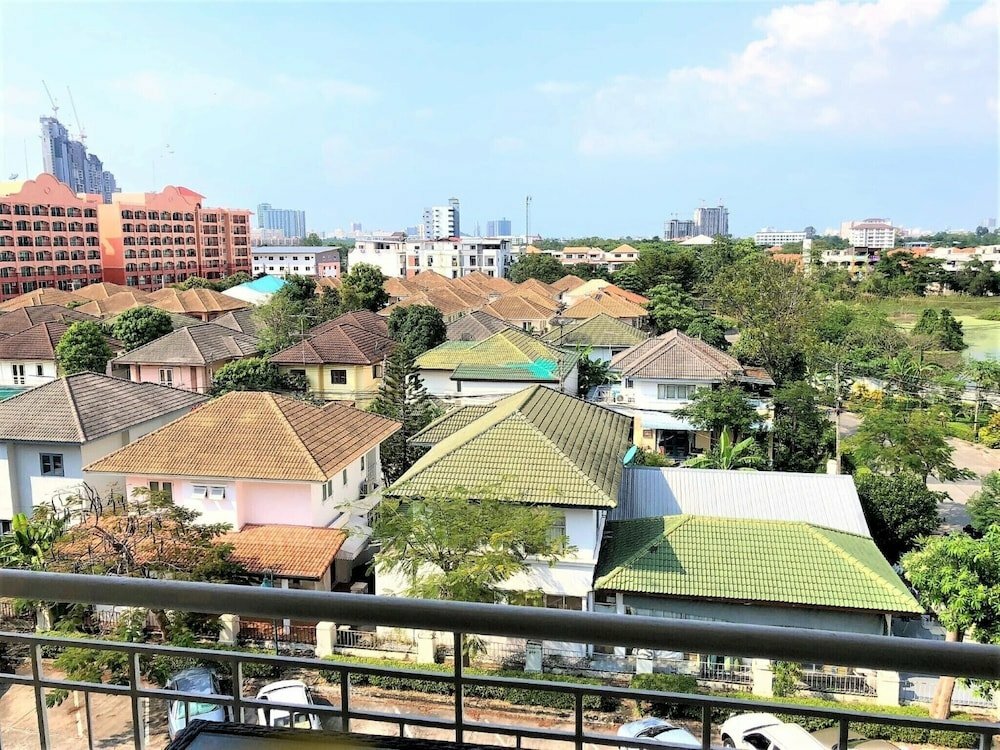 Hotel Peaceful Quiet Resort Close to Jomtien Beach, Pattaya, photo