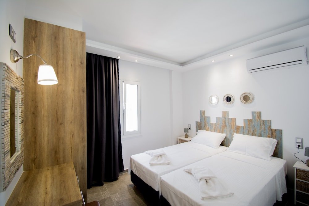 Фото Semes Luxury Apartments by Estia