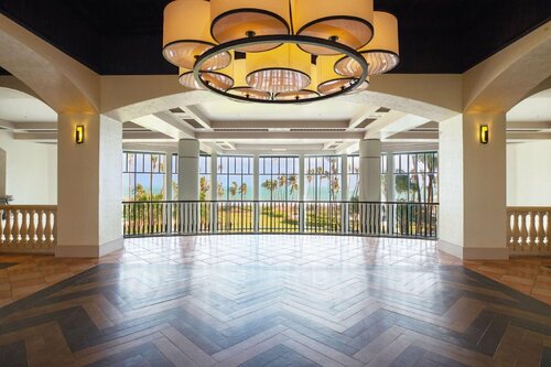 Гостиница Wyndham Grand Rio Mar Puerto Rico Golf & x26; Beach Resort
