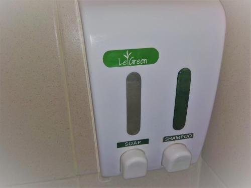 Фото LeGreen Suite Gatot Subroto