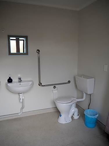 Фото Tasman Bay Backpackers