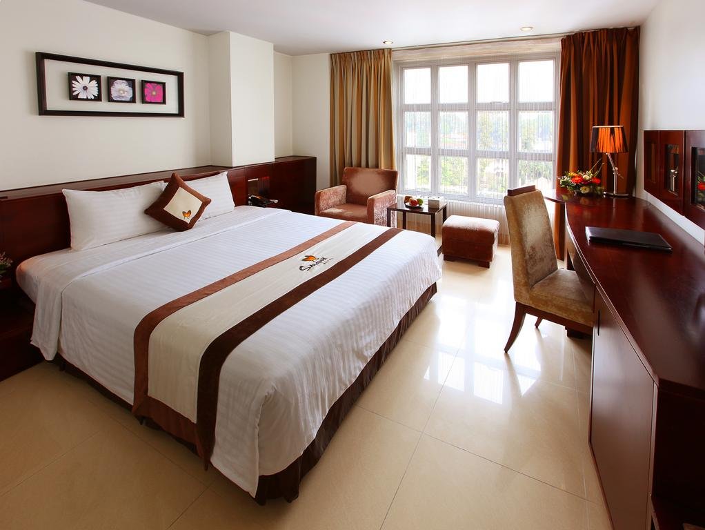 Фото Sanouva Saigon Hotel