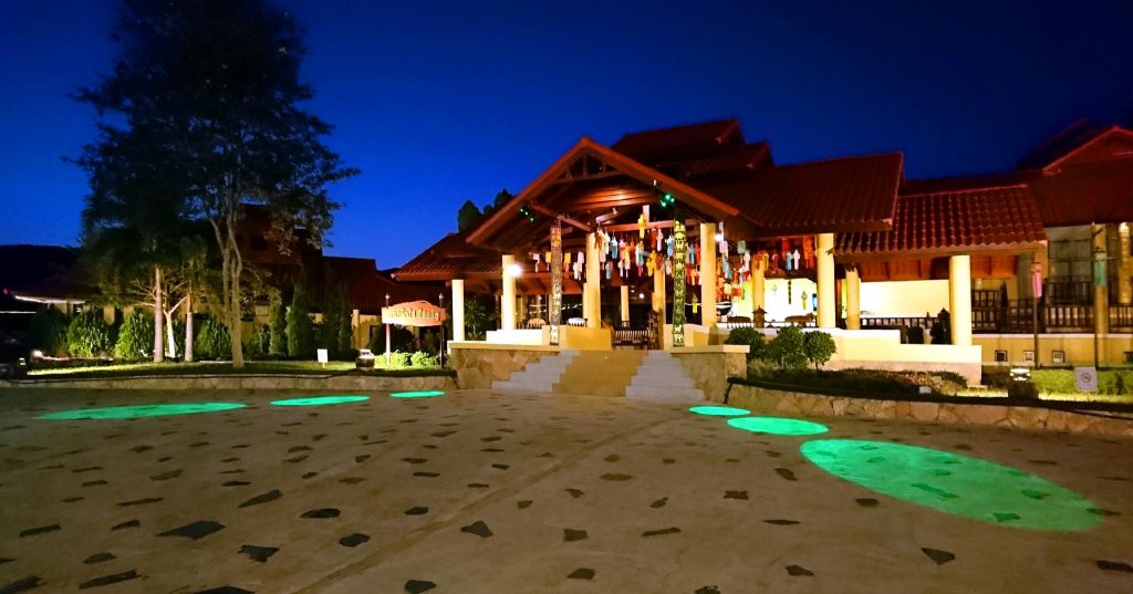 Фото Kaeo Fa Sai Resort