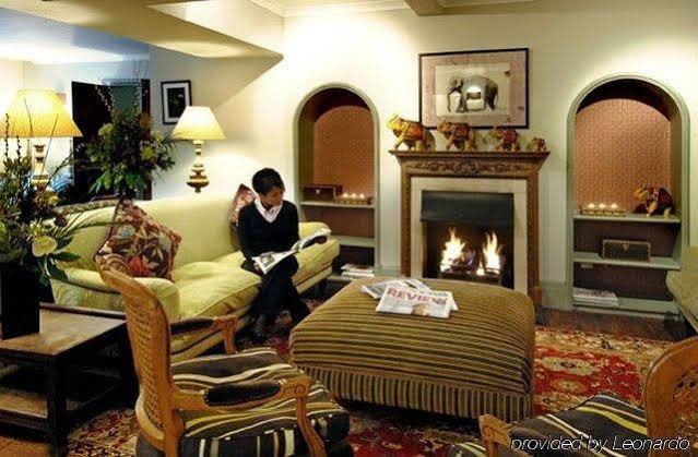 Фото Elephant Hotel