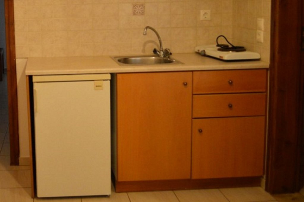 Фото Nikos Apartments