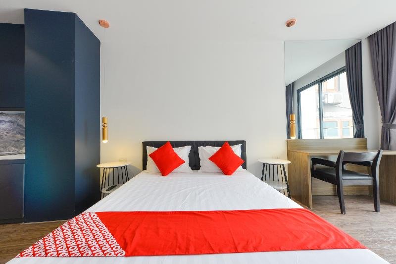 Фото Oyo 276 Bh Hotel