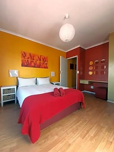 Фото Elements Lodge