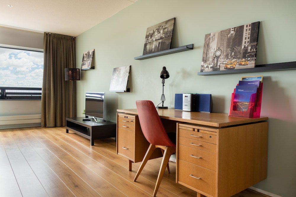 Фото The Penthouse