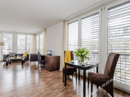 Фото Swiss Star Franklin