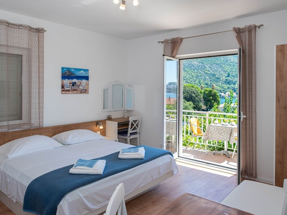 Фото Apartments Njiric