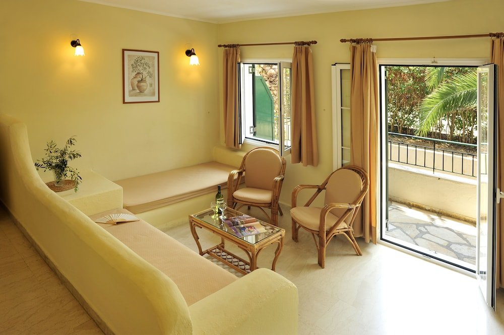 Фото Balaris Apartments