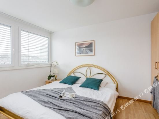 Фото Swiss Star Tower