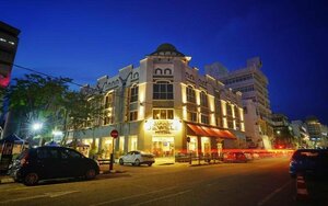 Гостиница Jewels Hotel