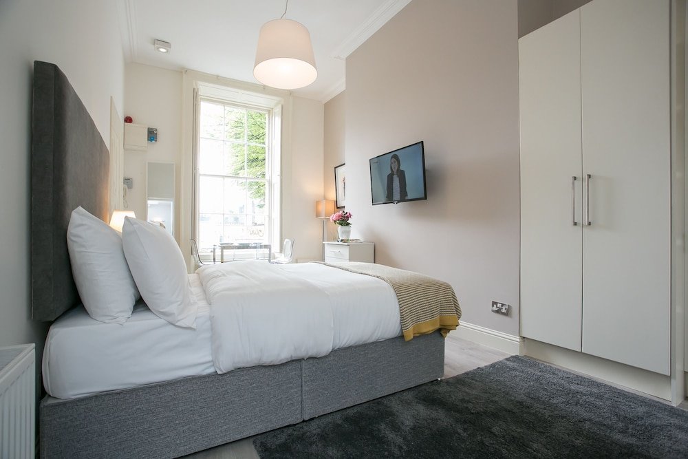 Фото St. Stephen's Green Apartments