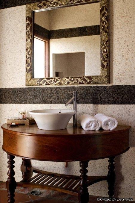 Фото Full Moon Village