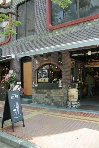 Хостел Hare-Tabi Traveler's Inn Yokohama в Йокогаме