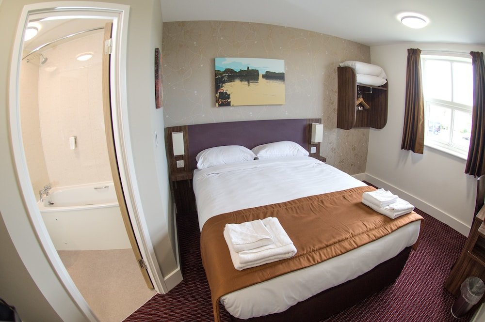 Фото Pine Marten, Dunbar by Marston's Inns