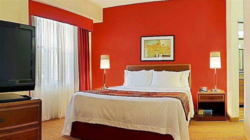 Фото Residence Inn by Marriott Dallas Park Central