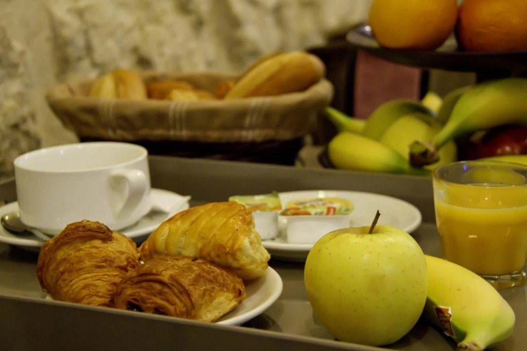 Фото Avalon Hotel Paris Gare du Nord