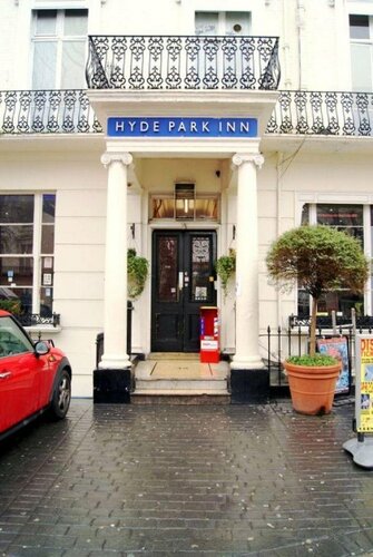Гостиница Smart Hyde Park Inn Hostel в Лондоне