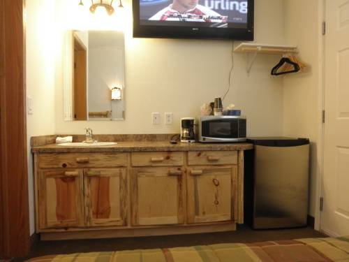 Фото Bear's Den Lodge