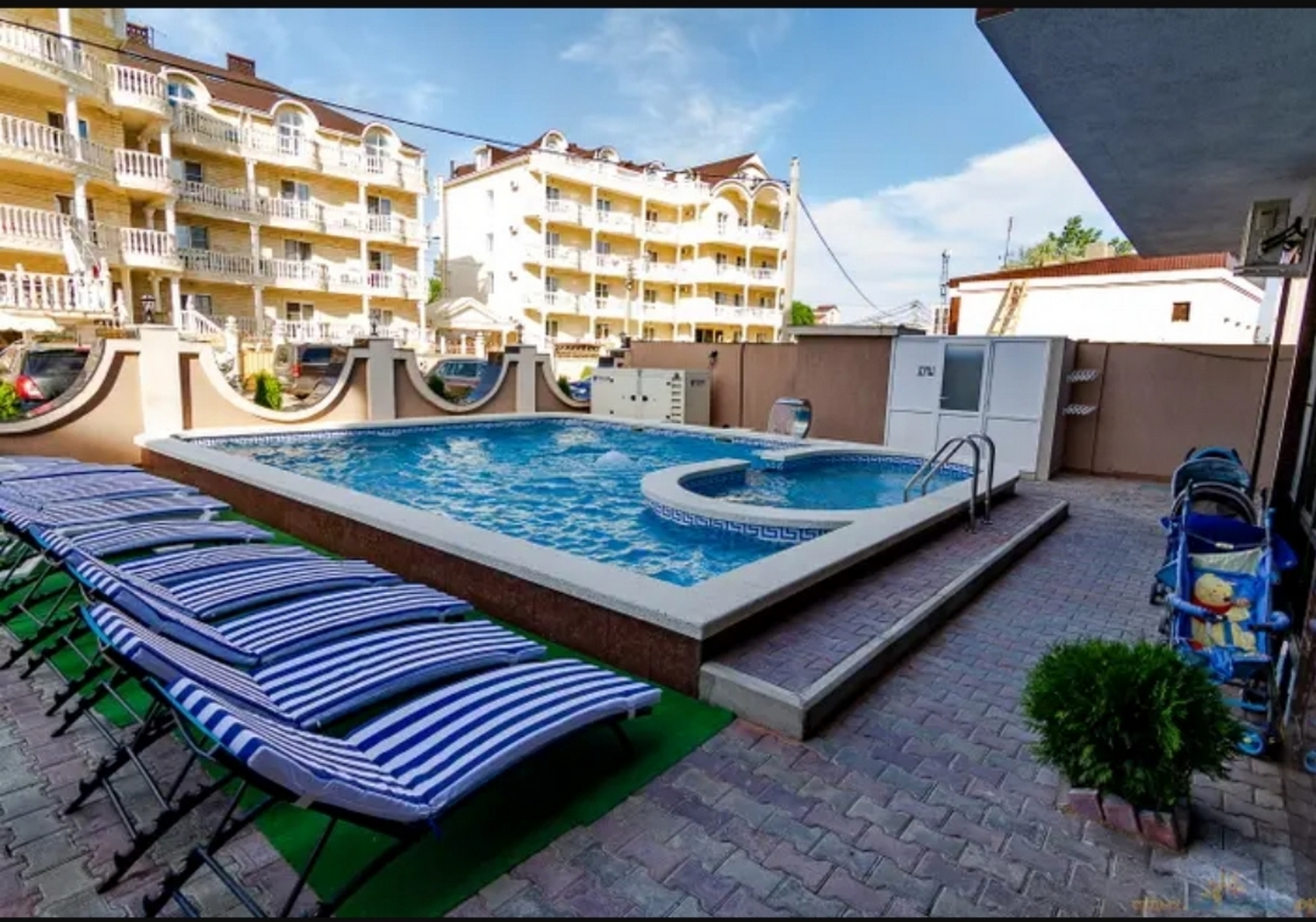 Фото МегаЛюкс