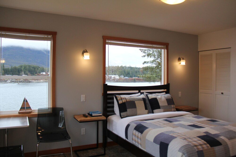 Фото Shore Thing