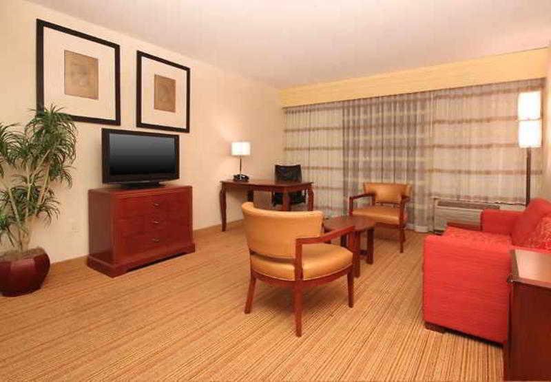 Фото Residence Inn by Marriott Salinas Monterey