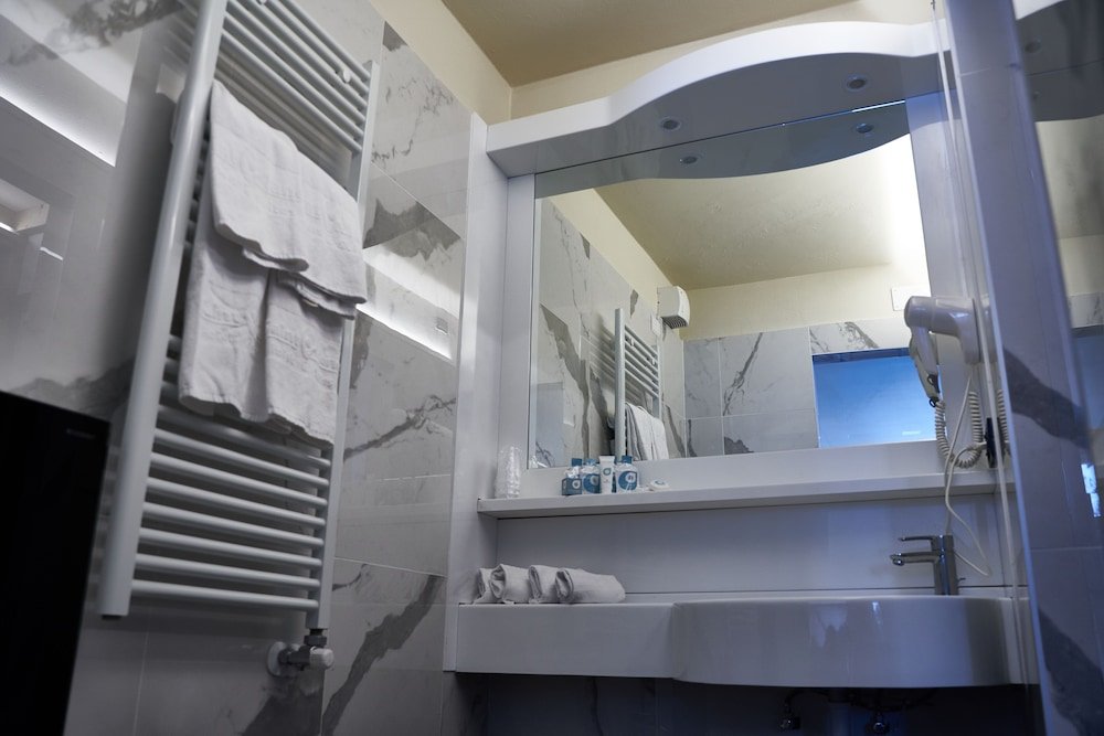 Фото Hotel Piandineve