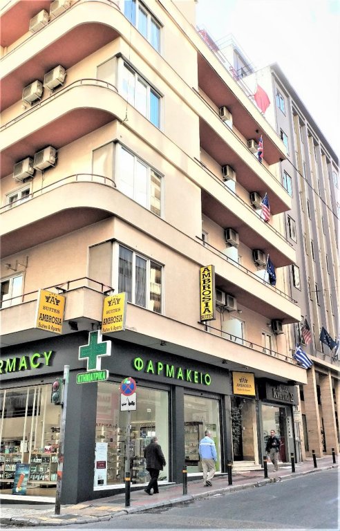 Фото отеля 1