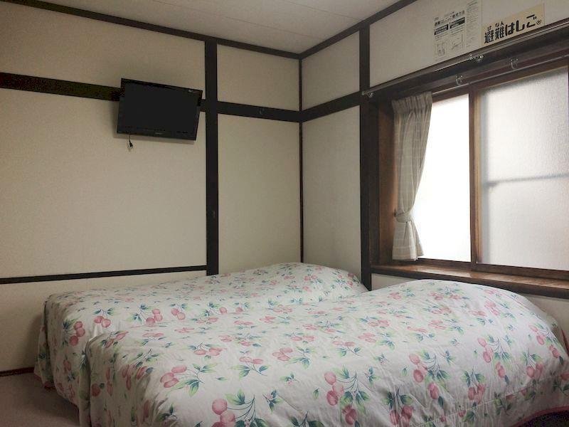 Фото White Silver Hakuba