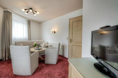 Внешний вид отеля Hotel Brigitte в Ишгле, фото 2