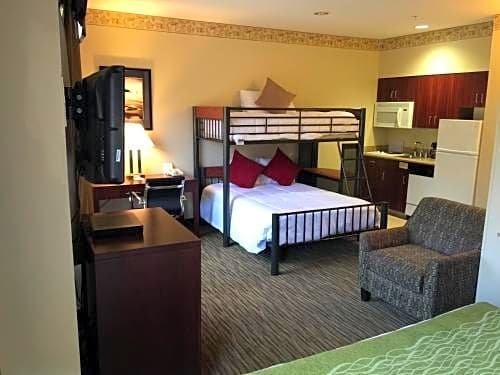 Фото Hawthorn Suites by Wyndham Rancho Cordova/Folsom