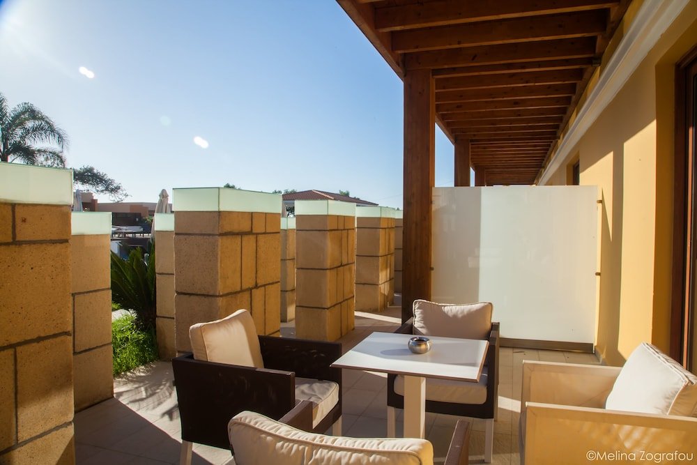 Фото Villa Di Mare Seaside Suites