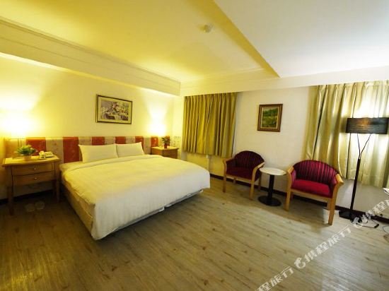 Фото Gaudi Hotel