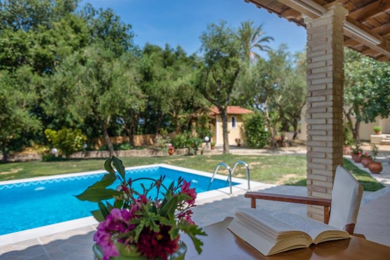 Фото Kardaris Villa