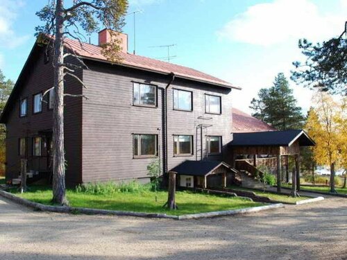 Гостиница Hotelli Korpikartano в Лапландии