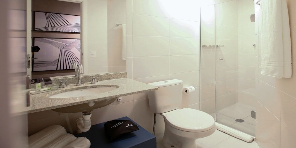 Фото Hmv - Haus Mitre Vila Mariana by Anora Spaces