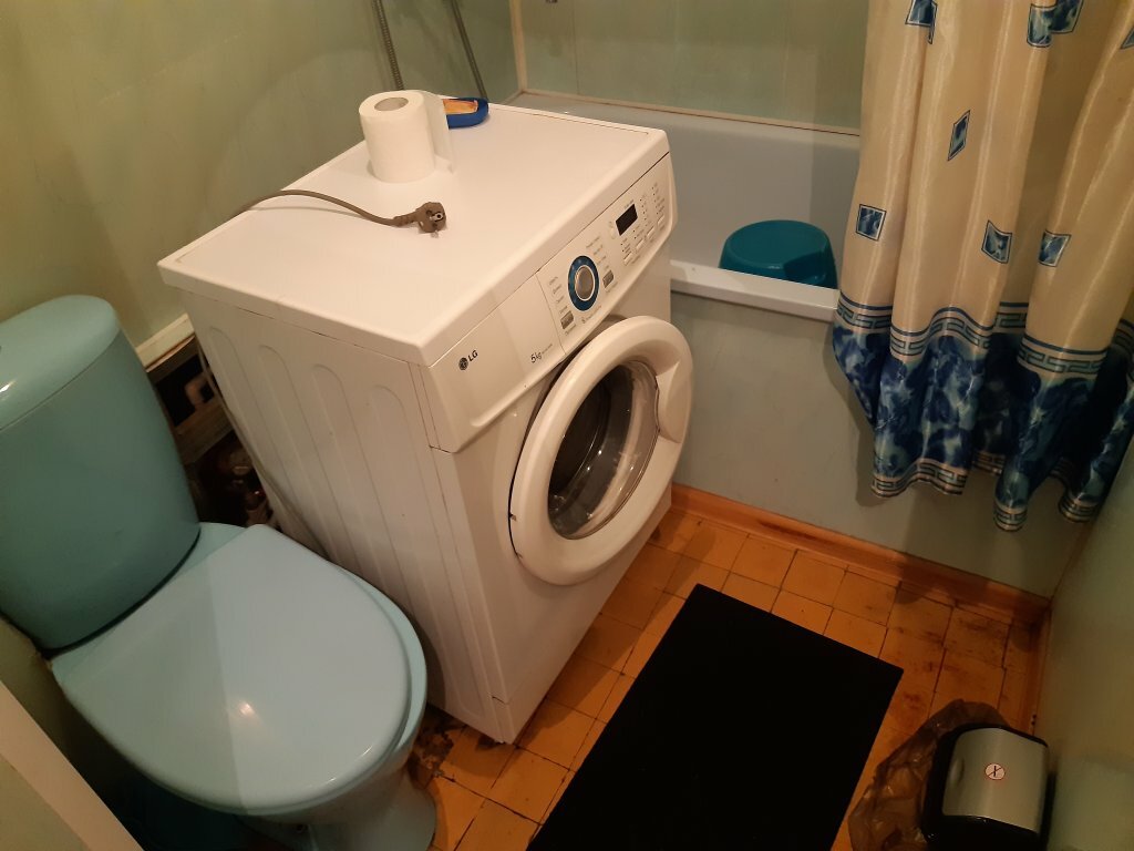 Alojamiento en alquiler diario Apartments na prospekte Gagarina 7 liniya 8, , foto
