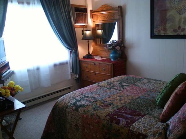 Фото Bavarian Manor Country Inn