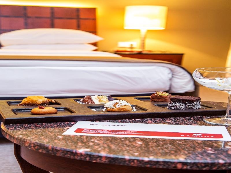 Фото Ramada by Wyndham Sofia City Center