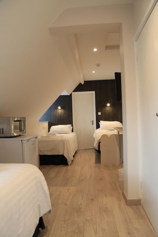 Фото Debden Guest House