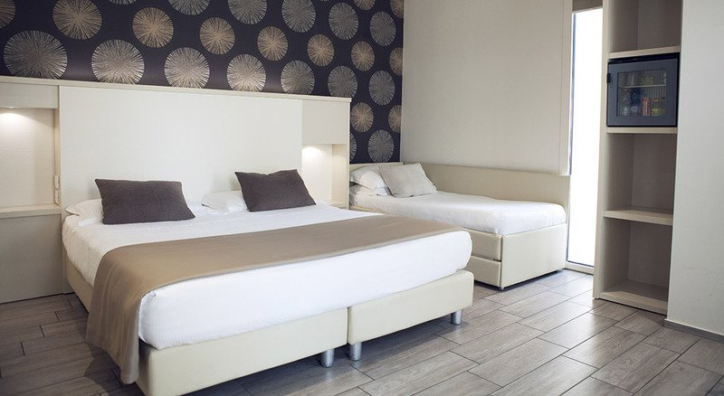 Фото L'hotel